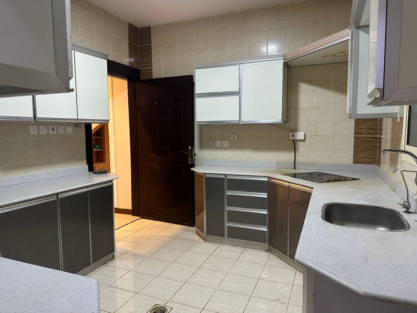 🏡 Duplex Villa for Rent – 200 sqm